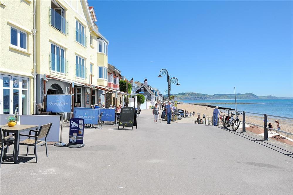 Starfish Apartment Lyme Regis Exterior photo
