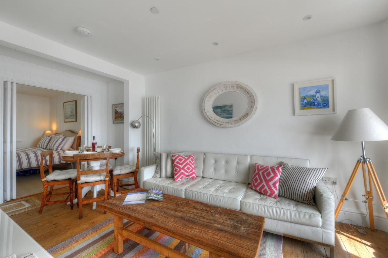 Starfish Apartment Lyme Regis Exterior photo